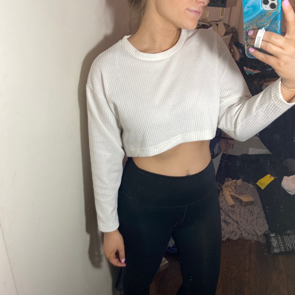 Forever 21 cropped sweater